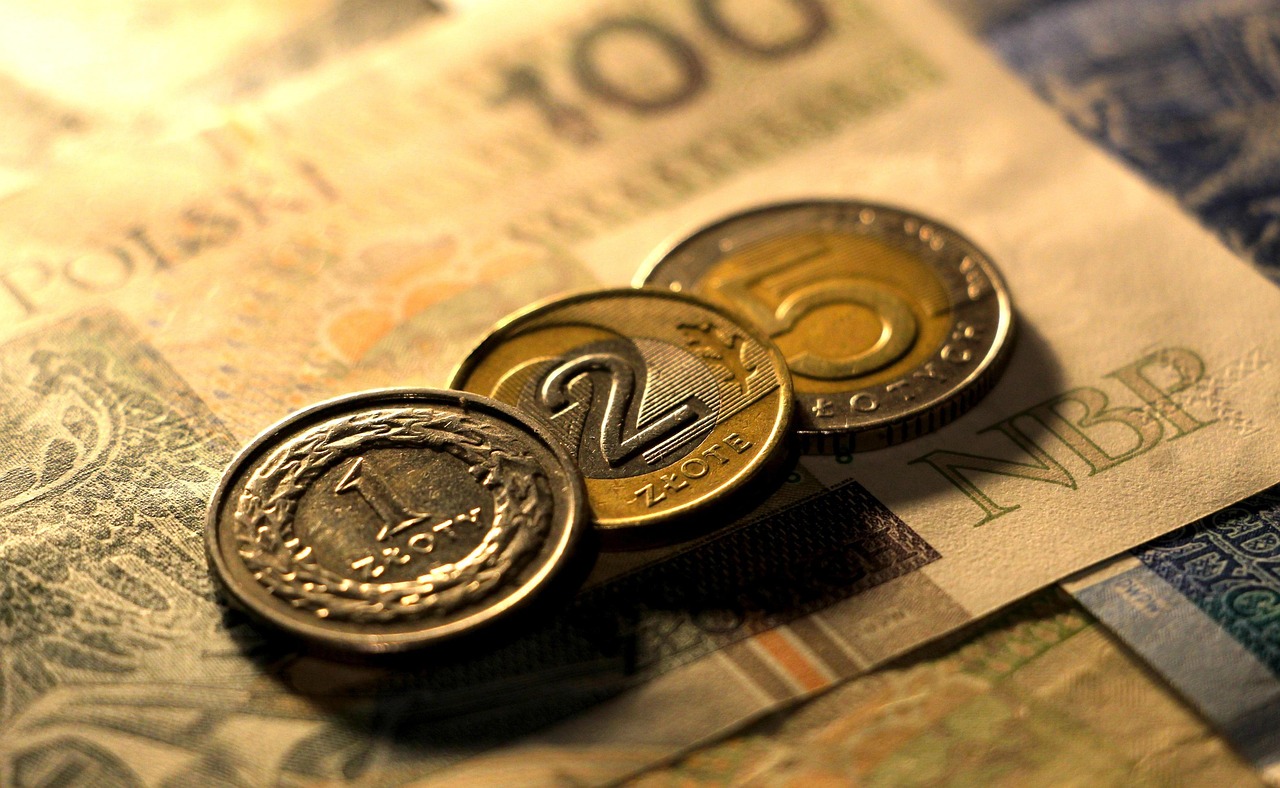 Grafico che illustra la rivalutazione delle pensioni nel 2025 con importi aggiornati e tendenze.